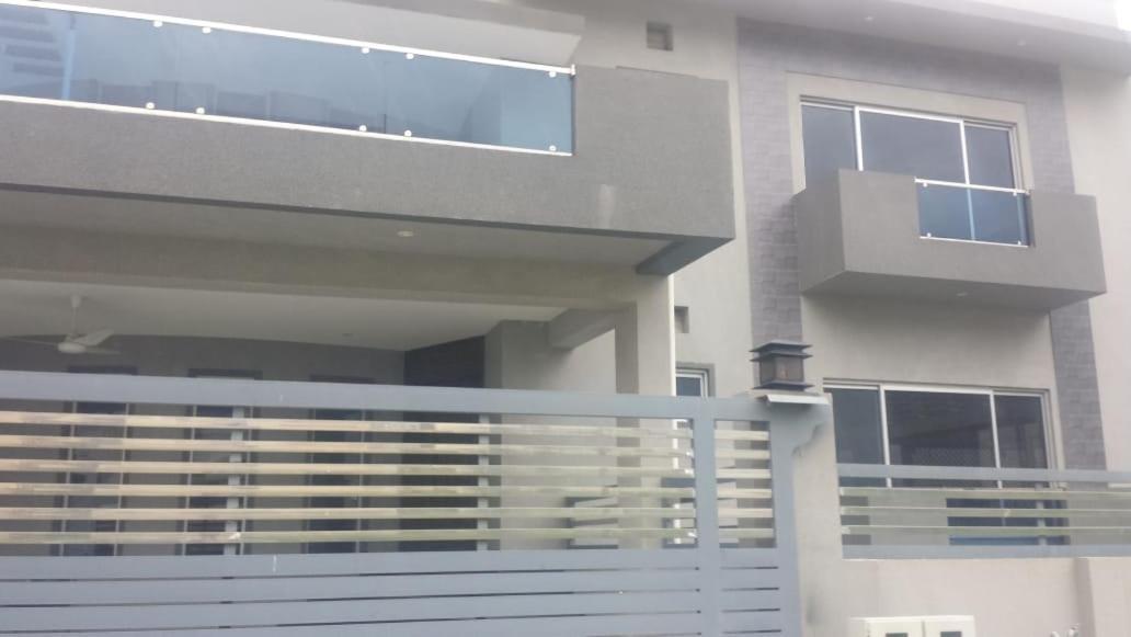 Zaib Guest House E-11 איסלמאבד מראה חיצוני תמונה