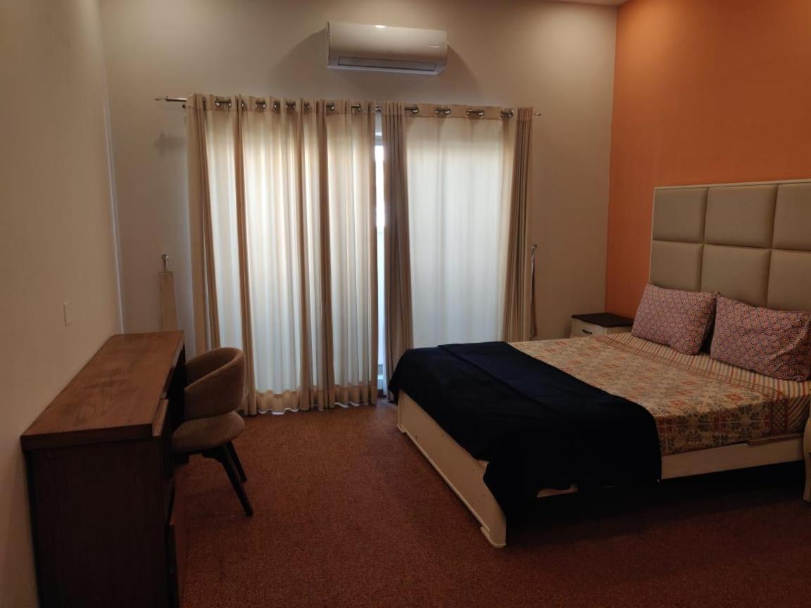 Zaib Guest House E-11 איסלמאבד מראה חיצוני תמונה