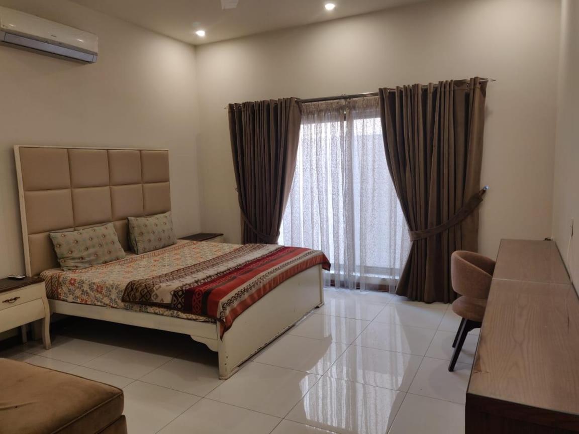 Zaib Guest House E-11 איסלמאבד מראה חיצוני תמונה