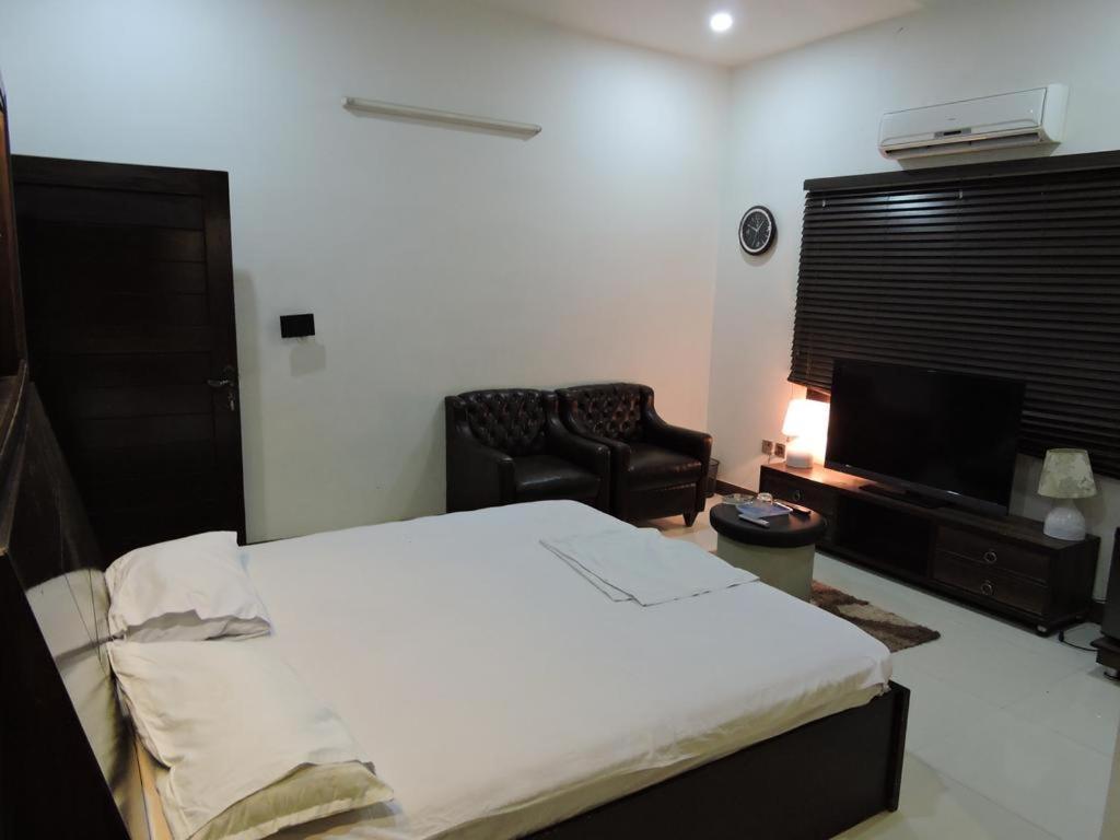 Zaib Guest House E-11 איסלמאבד מראה חיצוני תמונה