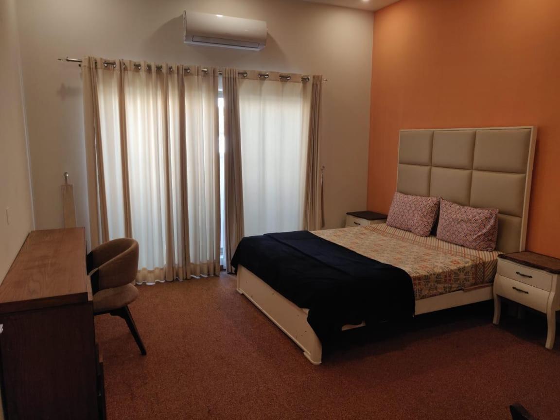 Zaib Guest House E-11 איסלמאבד מראה חיצוני תמונה