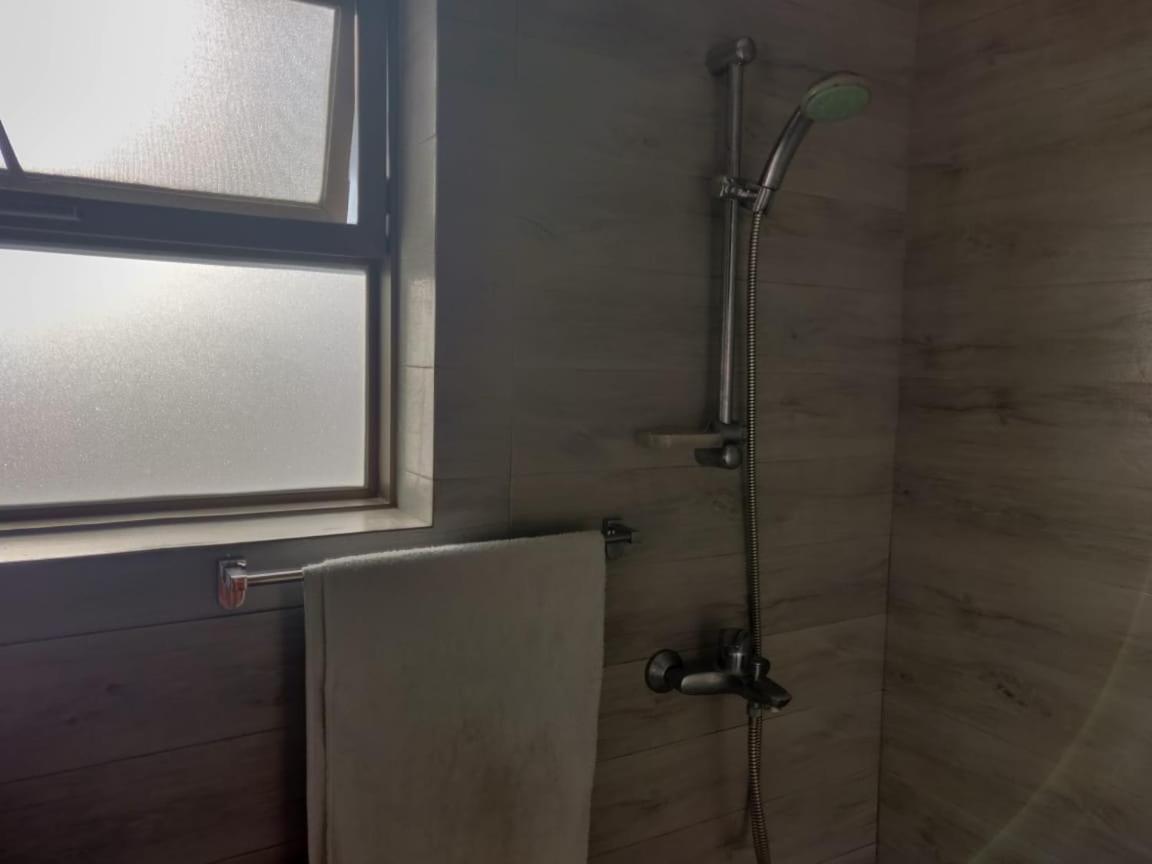 Zaib Guest House E-11 איסלמאבד מראה חיצוני תמונה