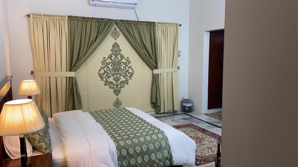 Zaib Guest House E-11 איסלמאבד מראה חיצוני תמונה